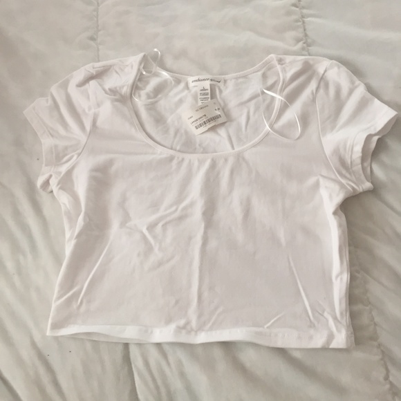 *NWT* crop top - Picture 4 of 5